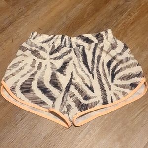 EUC girls athletic shorts, size small 8/9
